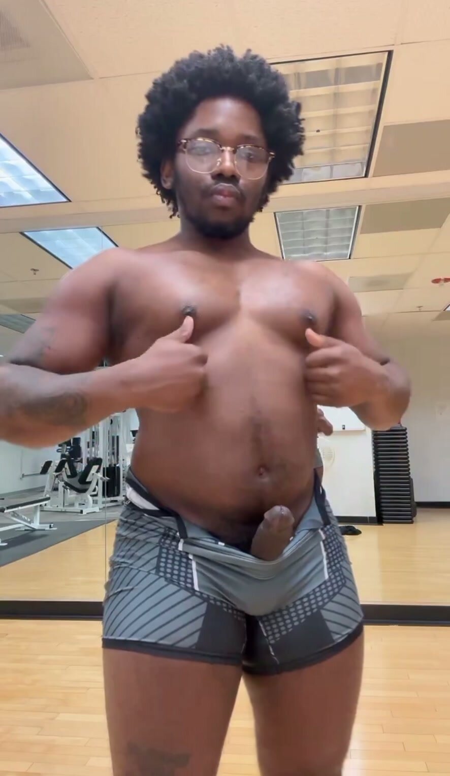 Posing with hard dick in the gym