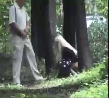 Outdoor Pissing - video 7
