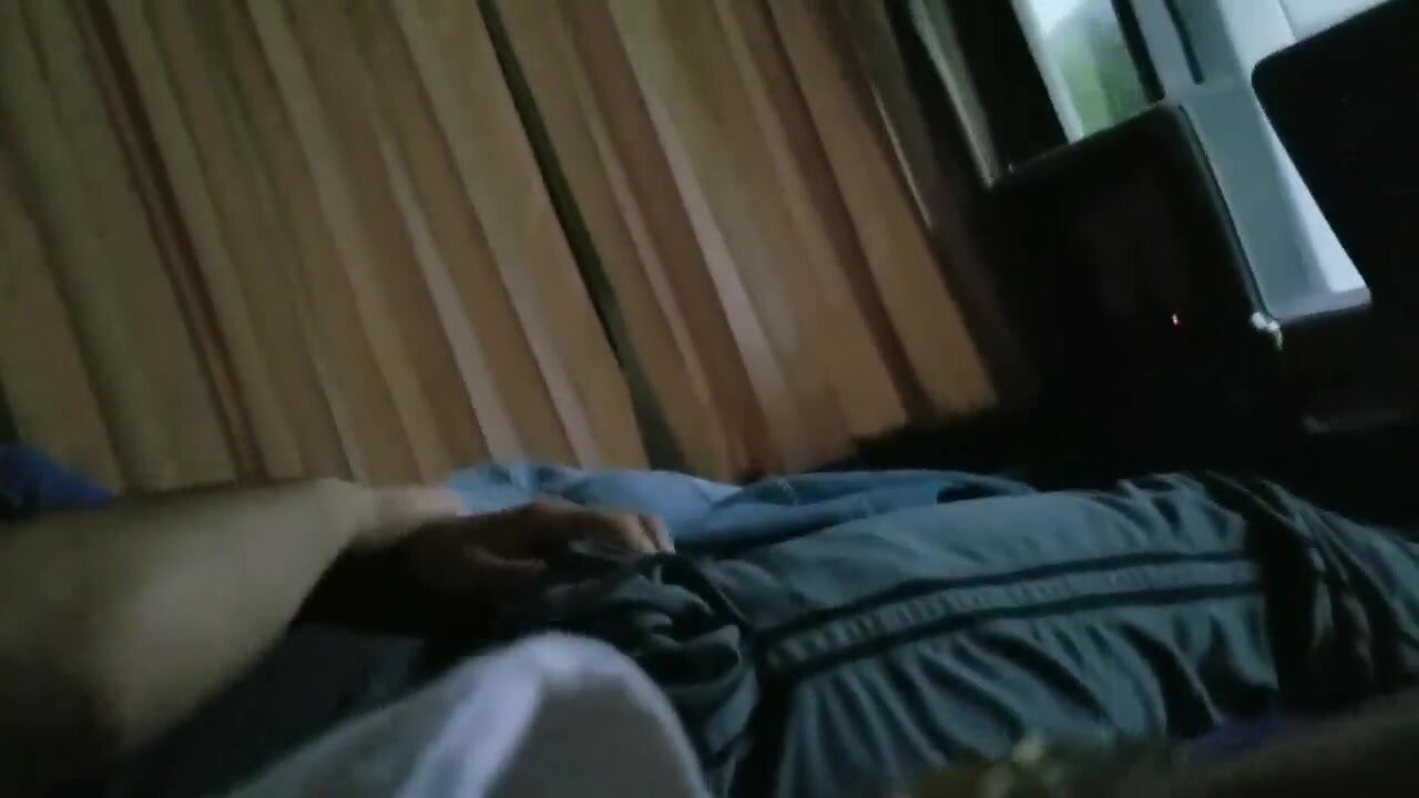 Sleeping man - video 43