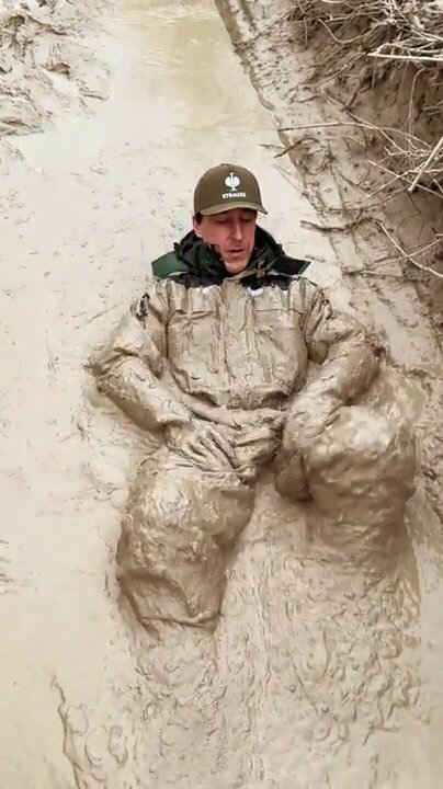 in workgear in the mud Part 2