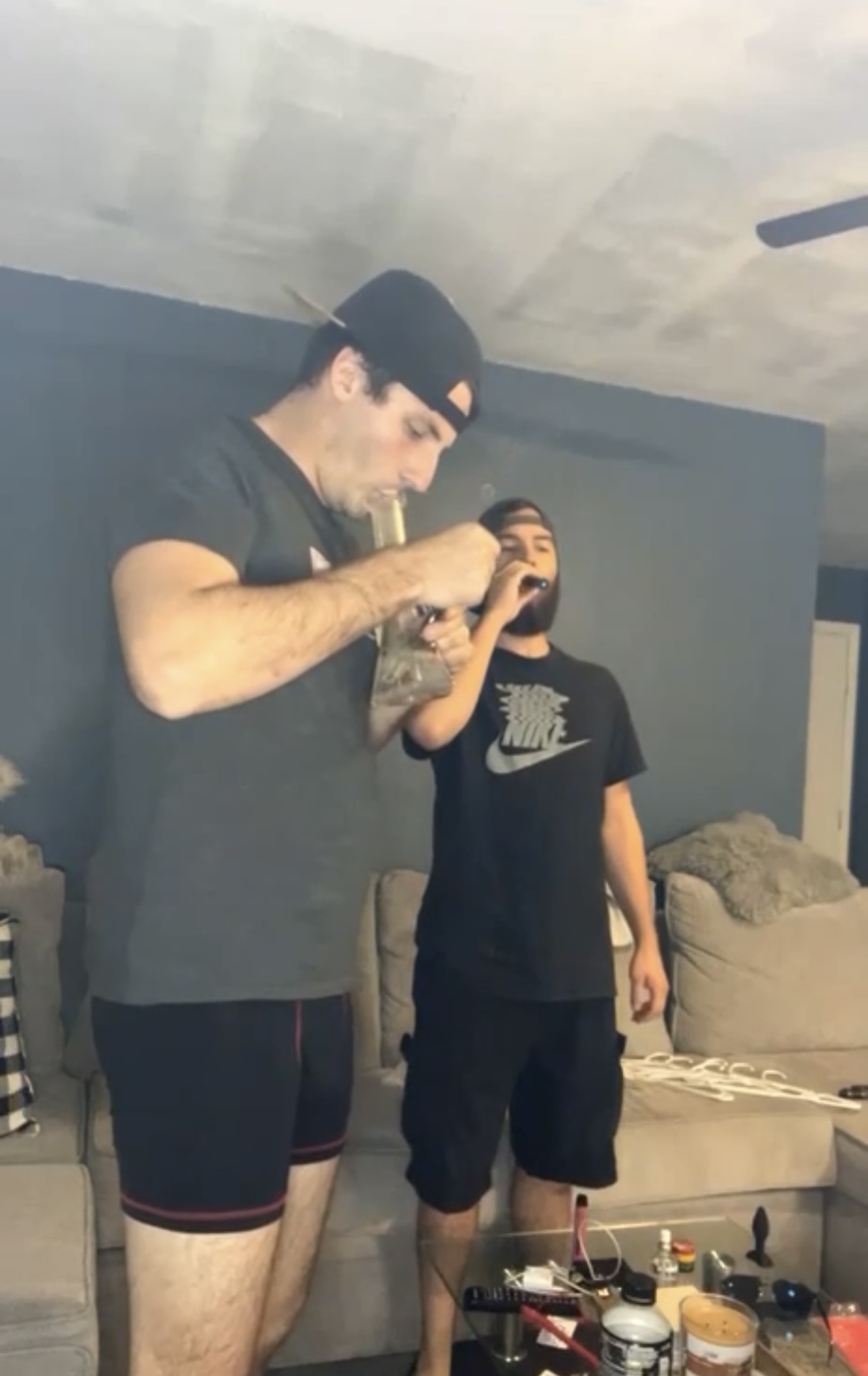 Bros Gunna Bro