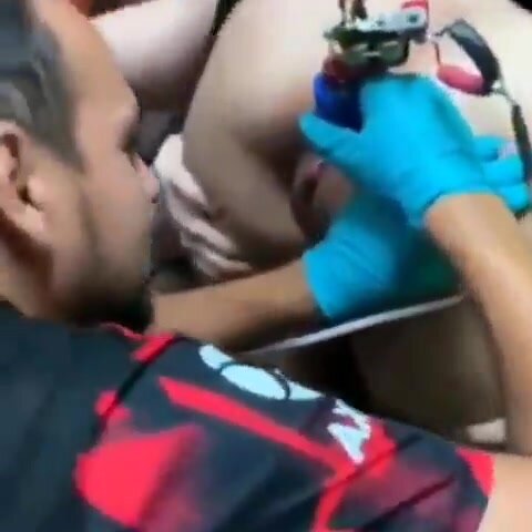 Latina gets an bullseye tatted around her anus