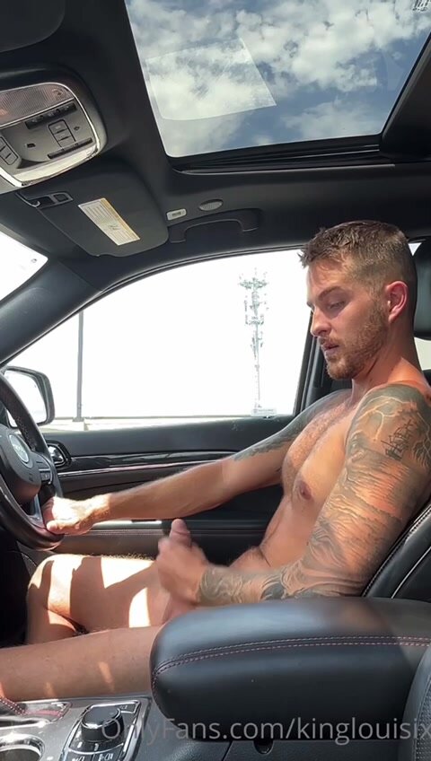 Masturbating in the Car until I Come - video 2
