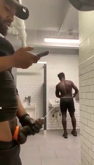 public maturbate