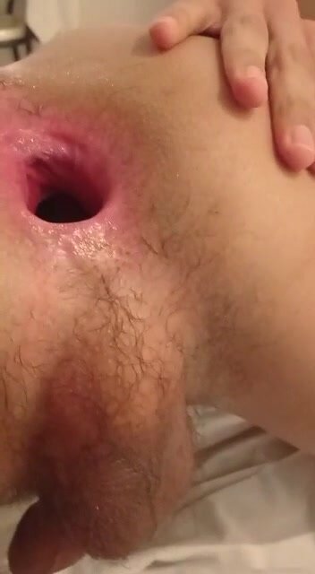 Beautiful gaping Twink hole