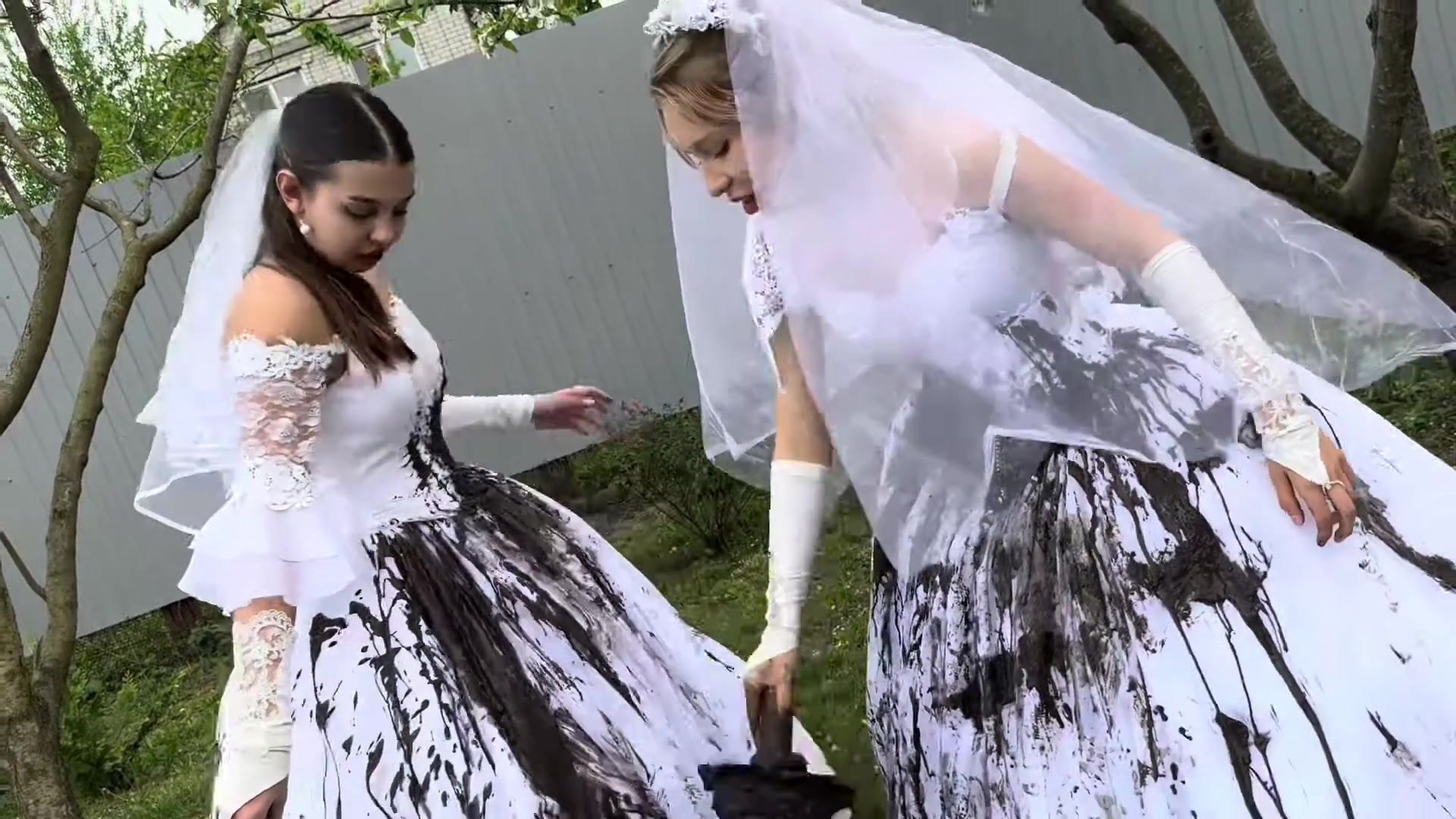 Wedding dress destruction - trailer