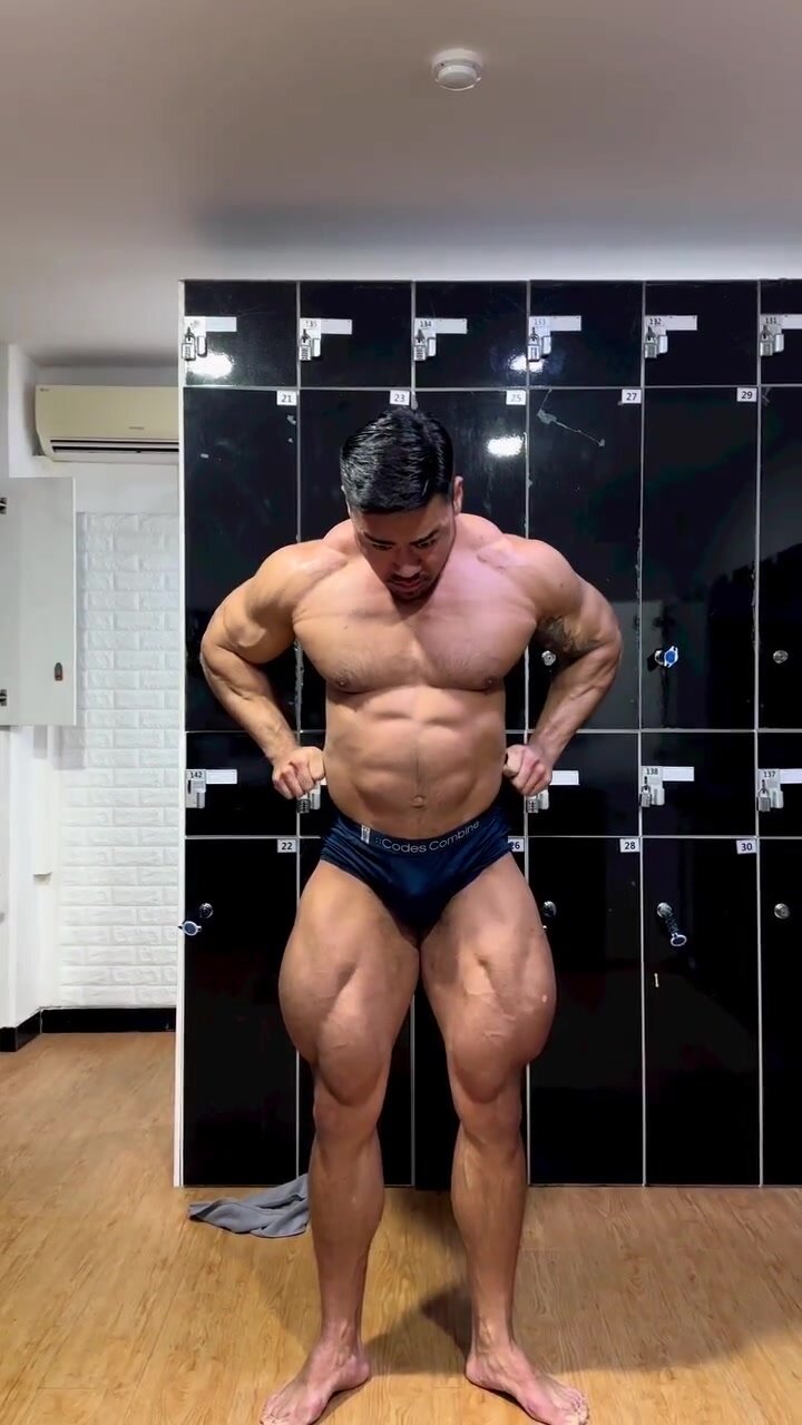 muscle posing 2