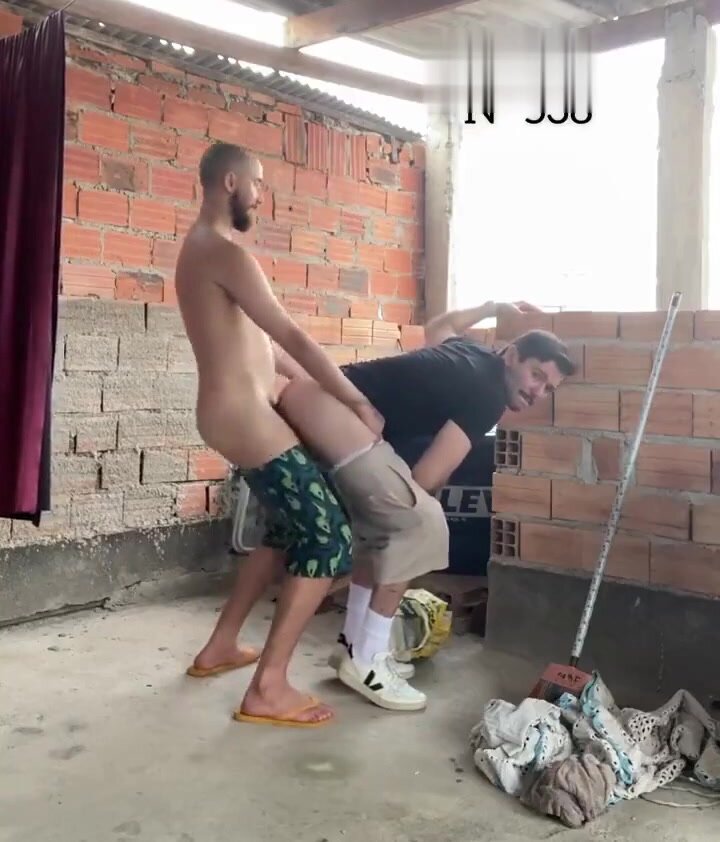 big butt fag fucked up the ass on the roof