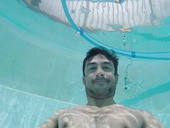 small 1min swim underwater