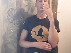 Guy with a big cock, smokes and wanks outdoors