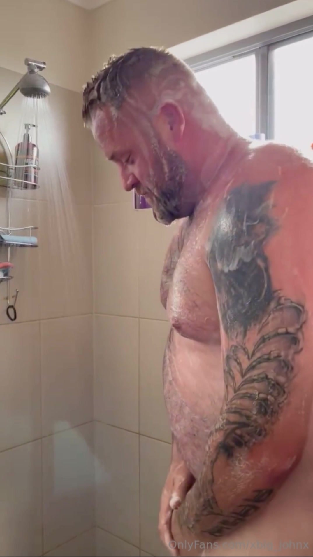 Bear shower - video 18