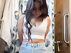 Girl first time jeans wetting