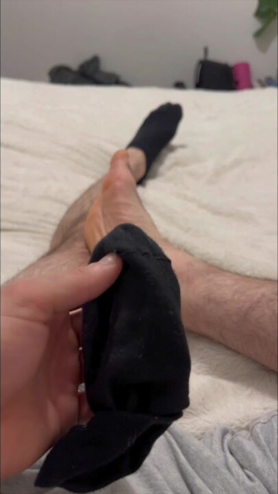 Black ankle socks - video 2