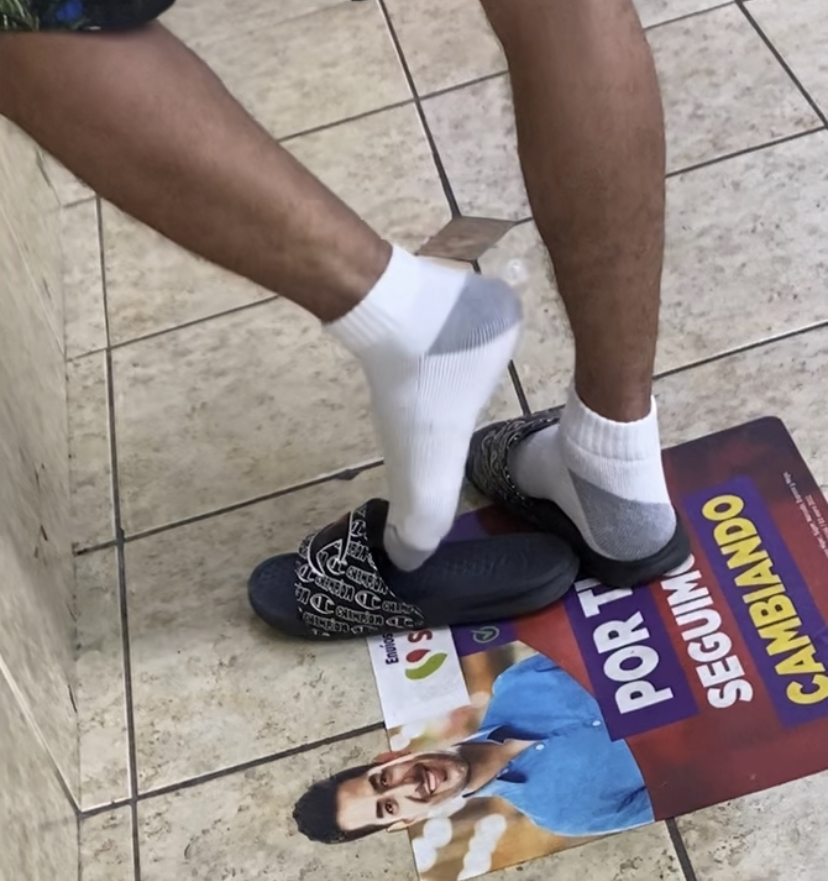 socks and slides shoeplay