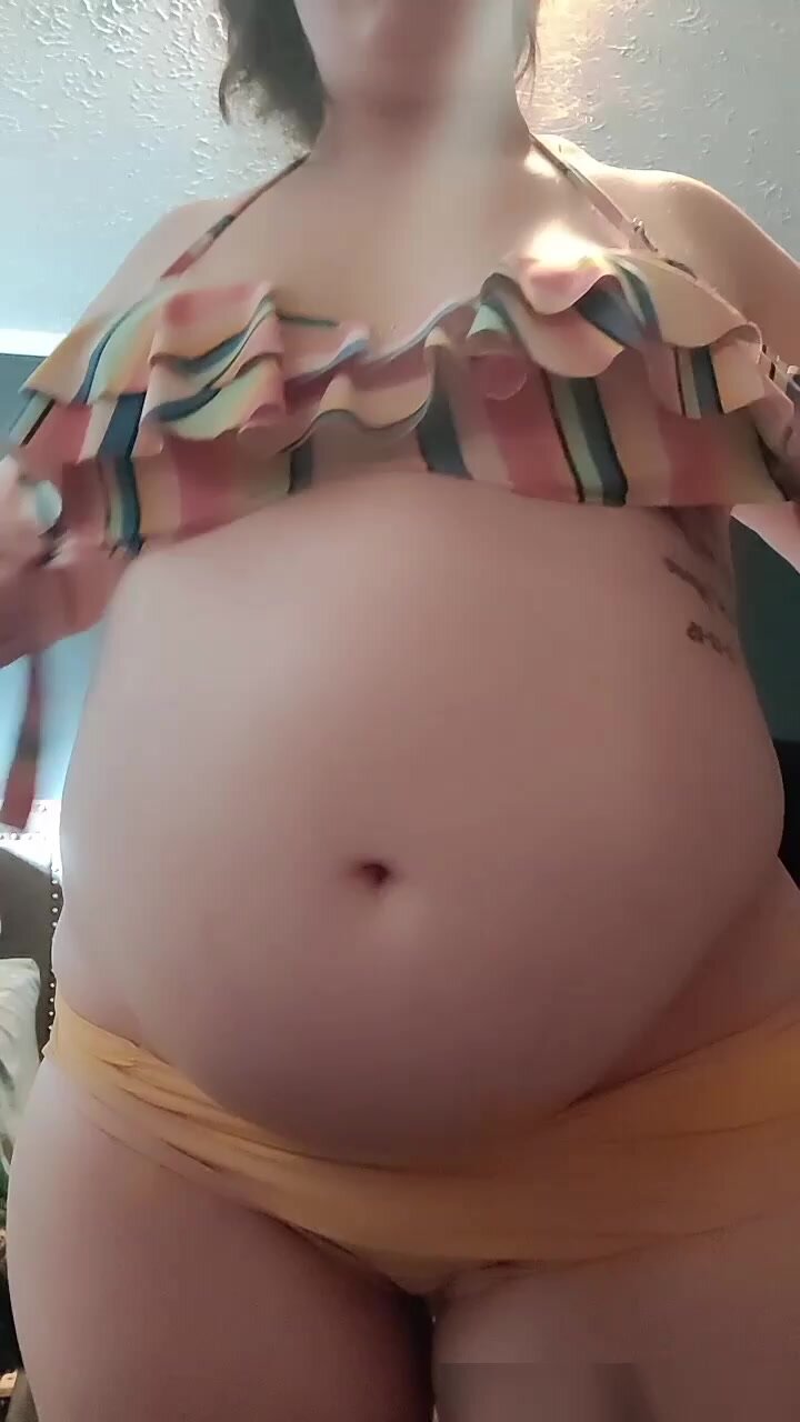 Fat big belly play and try on clothes