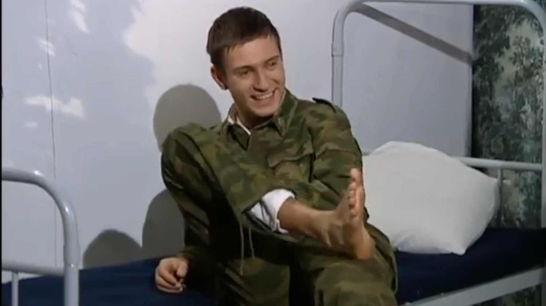 Russian Soldier Footfetish Scene