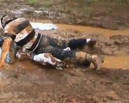 Sex in mud