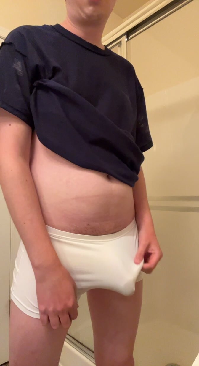 Twink desperate to pee with a boner - ...2400