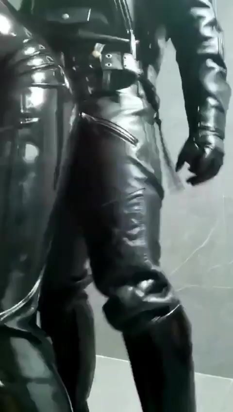 Full leather fuck - video 4