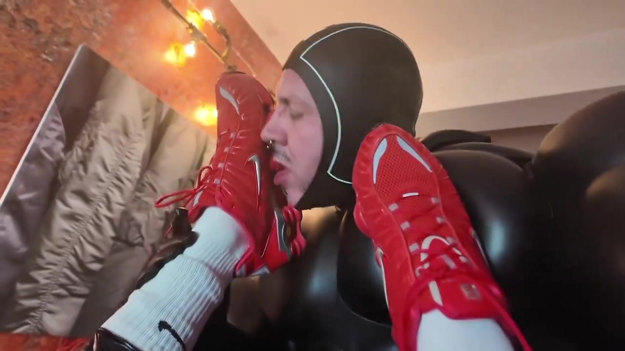red sneaks making me horny as fuck