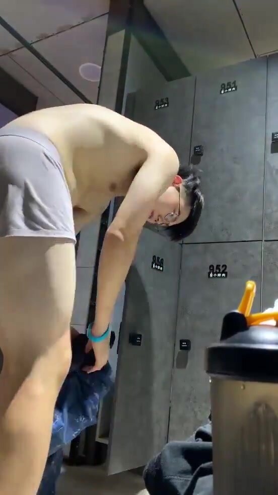Asian Guy Changing inside Gym Lockers 1