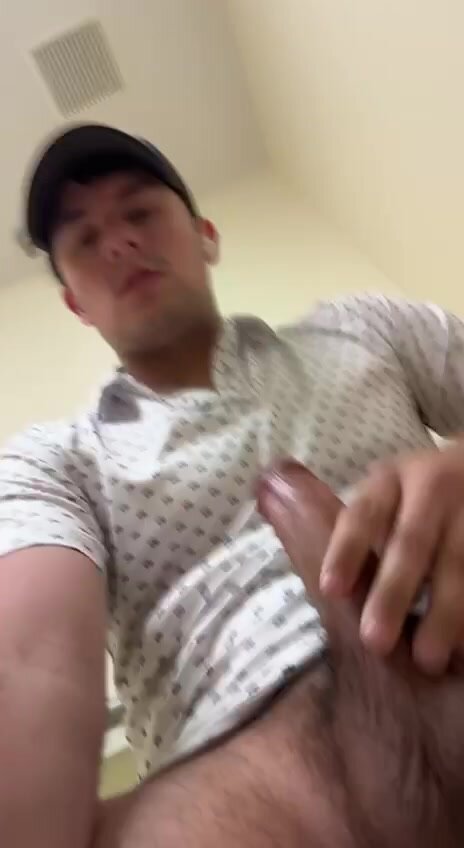 american dude baited to jerk off at work. part 1