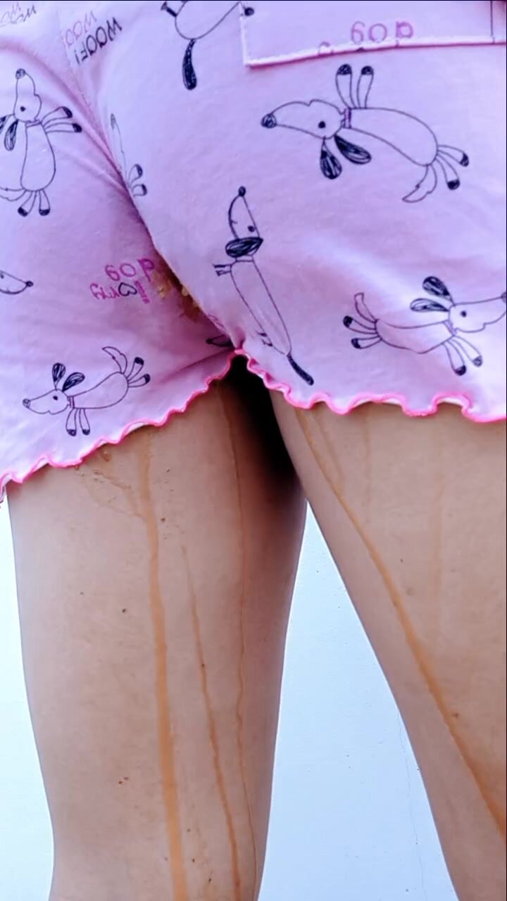 Thai girl diarrhea poop in shorts.