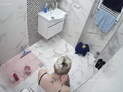 girl pooping toilet - video 5