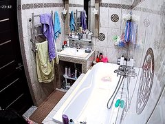 girl toilet voyeur - video 9