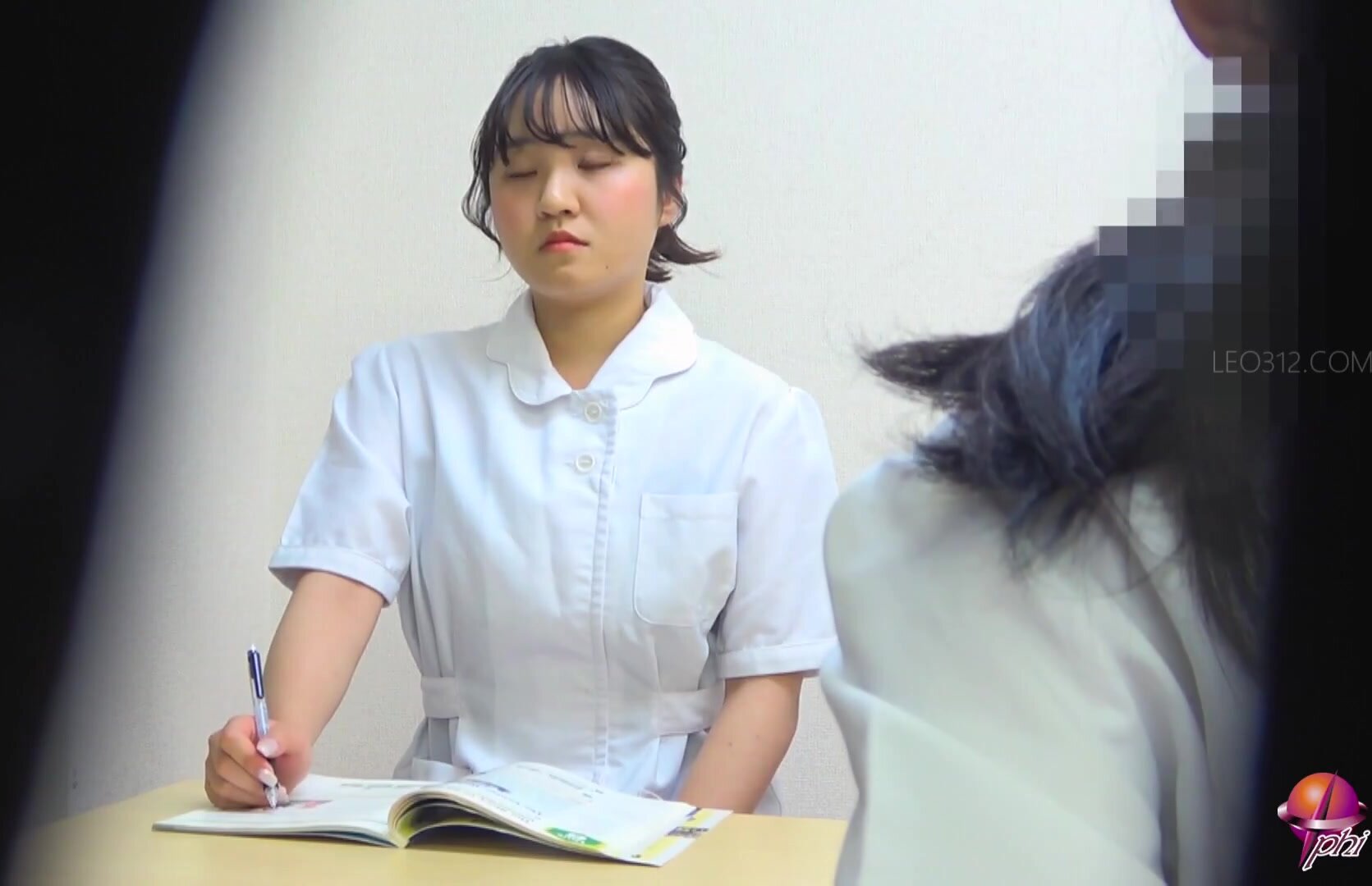 Japanese Female Nurse Poop Voyeur - video 2