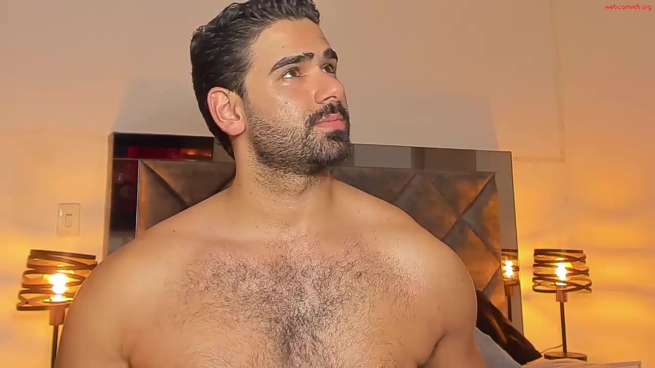hairy guy showing bubble butt and jerking