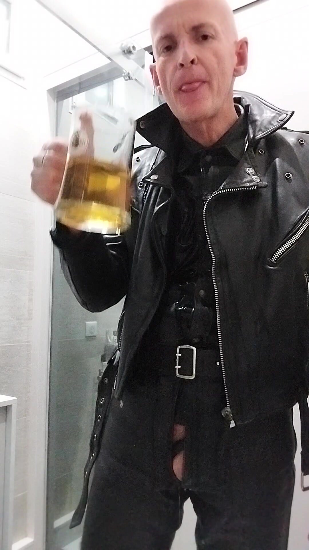 Leather piss - video 23