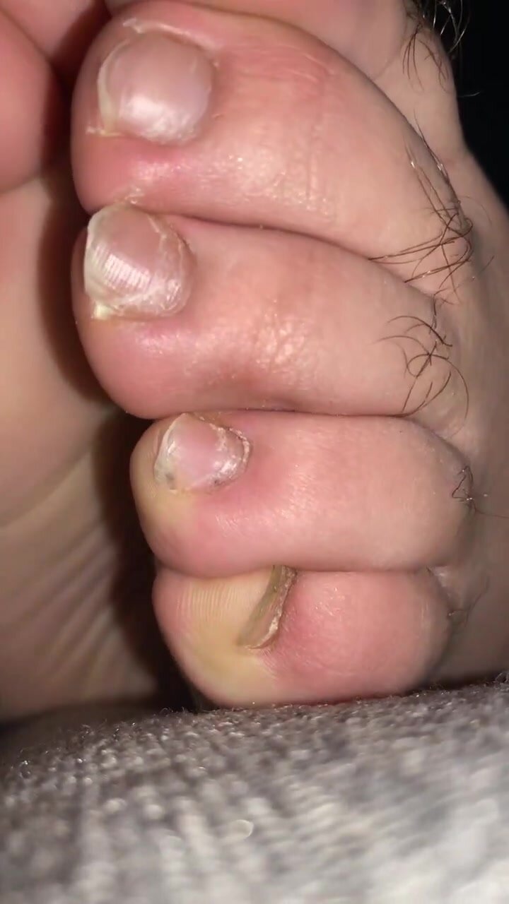 Smelly FEet - video 2