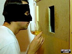 Gloryhole Privat - Str8 piss and rimming