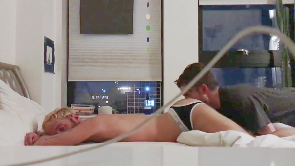 Blond cumdump bottom slut used by young anon top