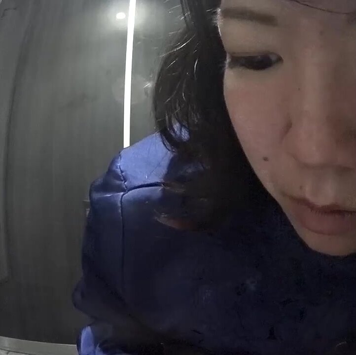 japanese toilet 13 - video 2