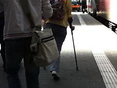 Older LHD Crutching