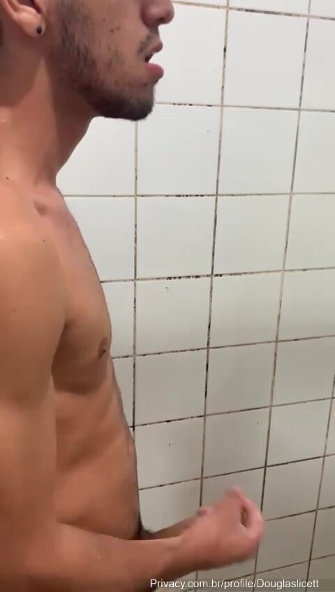 Skinny Enjoying - video 2