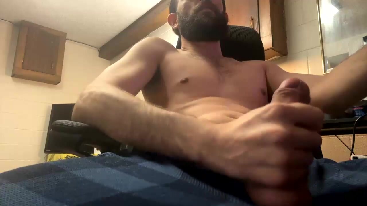 Bearded Guy Cums On His Underwear