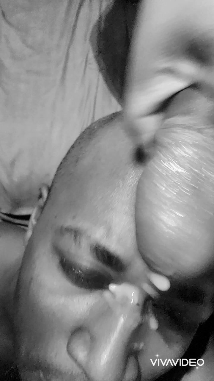 Fag gets his face nutted on