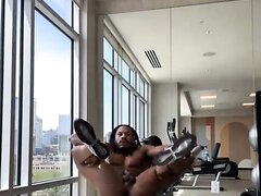 Muscular dreadhead gets horny during naked workout