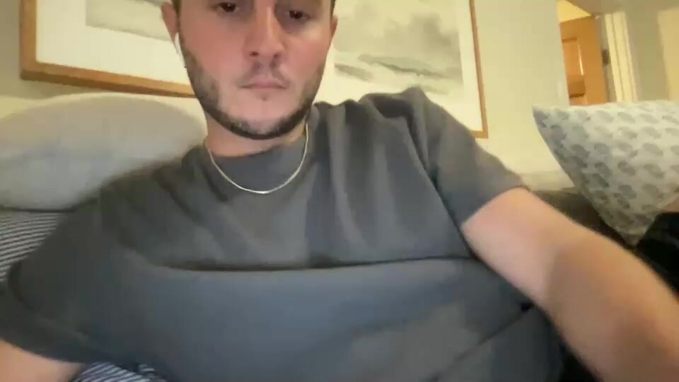 Hunky White Guy Spreads Ass