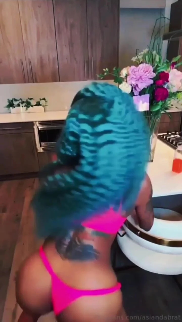 Asian doll - ThisVid.com