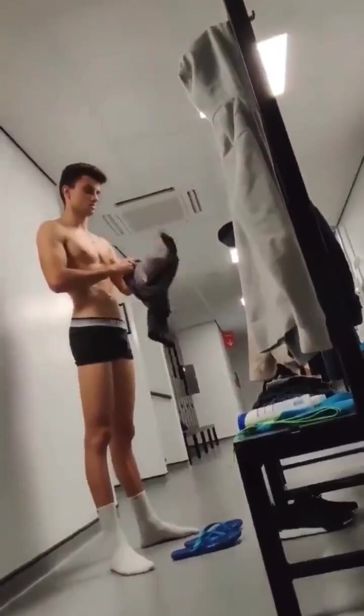 Changing room - video 29