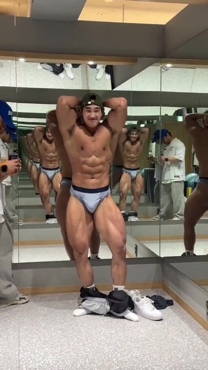 Asian bodybuilder posing