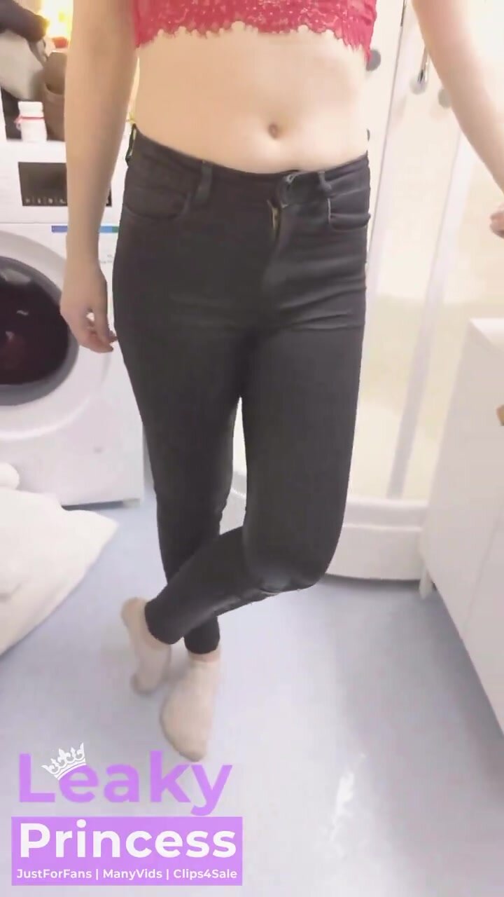 Huge pee in black jeans