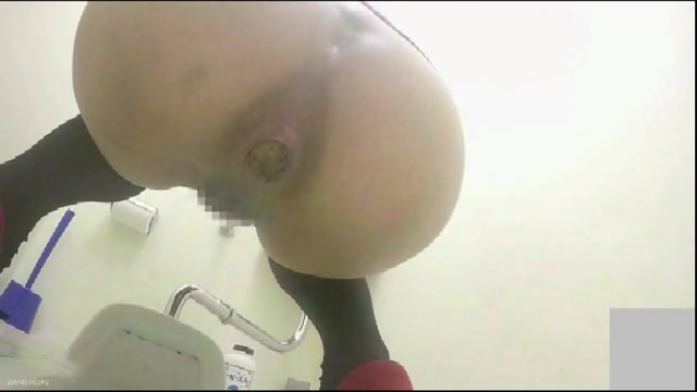 Japanese girls bomb a Squat toilet with thick turds