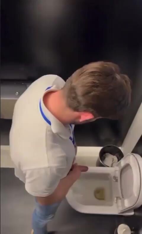 Paja durante la hora del almuerzo