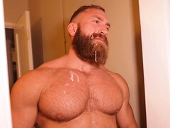 Muscle fag drains his two pent up Str8 roommates