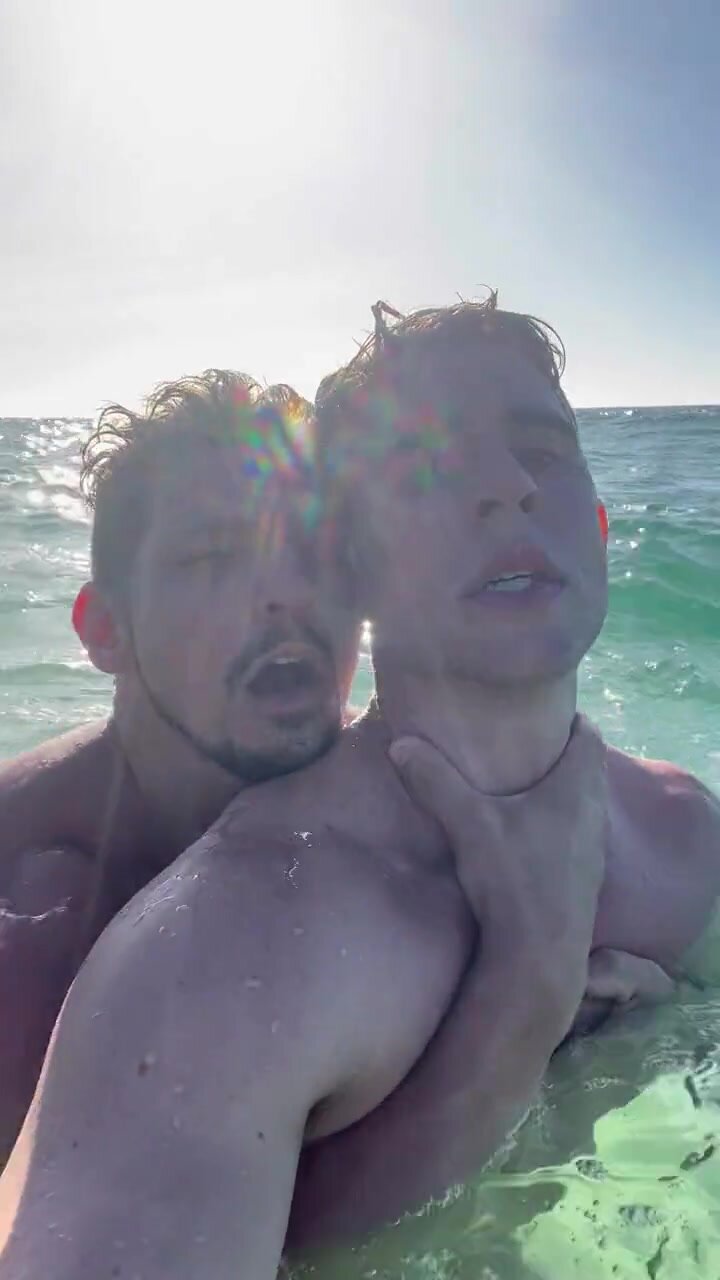 SEX IN THE OCEAN